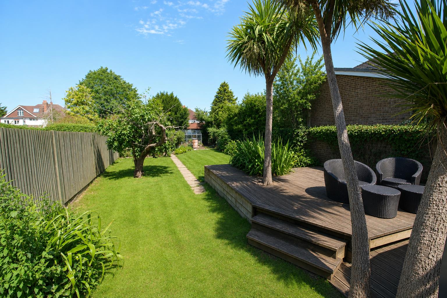 Beechwood Avenue, Tilehurst, Reading